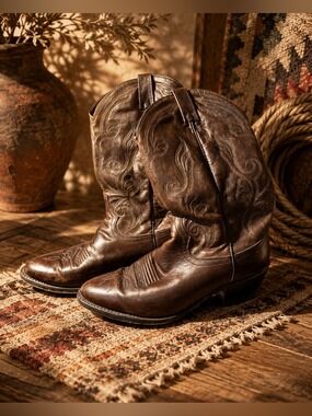 Vintage Dan Post Genuine Leather Western Cowboy Boots w/ Box • Women’s Size 10B